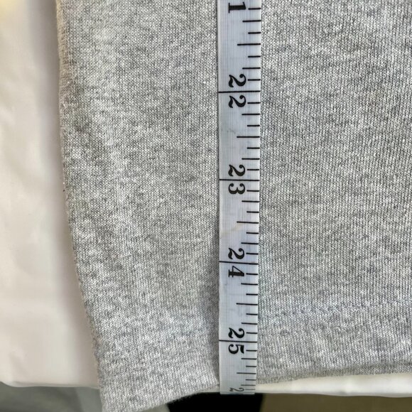 NWT Marvel Avengers T-shirt Size M - Picture 6 of 6